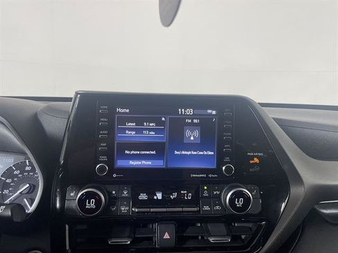 Certified 2020 Toyota Highlander XLE AWD/4WD image 18