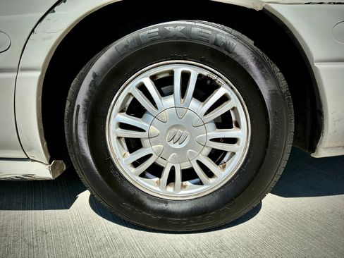 Used 2005 Buick Le Sabre Custom FWD image 19