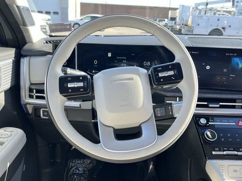 Used 2024 Hyundai Santa Fe Calligraphy image 13