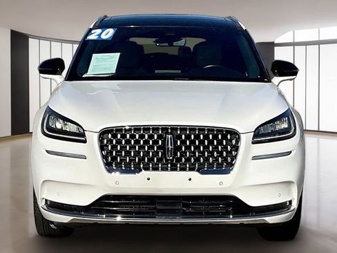 Used 2020 Lincoln Corsair Reserve w/ Equipment Group 201A image 2