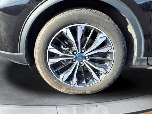 Used 2021 Ford Escape SEL w/ SEL Stealth AWD Package image 23