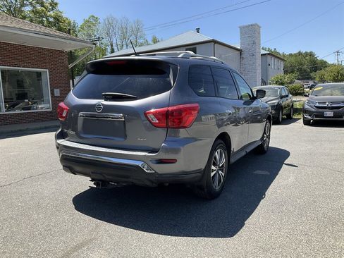 Used 2017 Nissan Pathfinder S AWD/4WD image 5