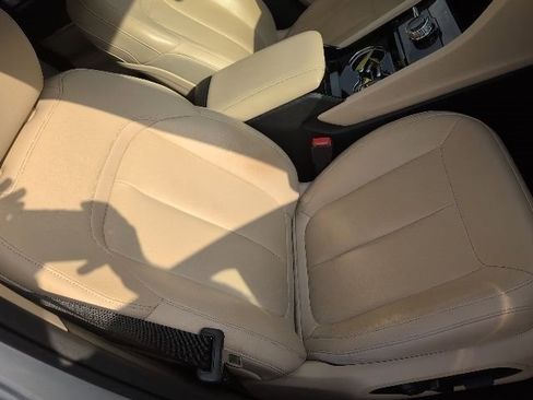 Used 2022 Jeep Grand Cherokee Limited image 12