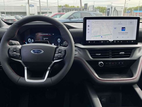 New 2026 Ford Explorer ST-Line AWD/4WD image 2
