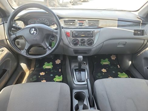 Used 2006 Mitsubishi Lancer FWD image 21