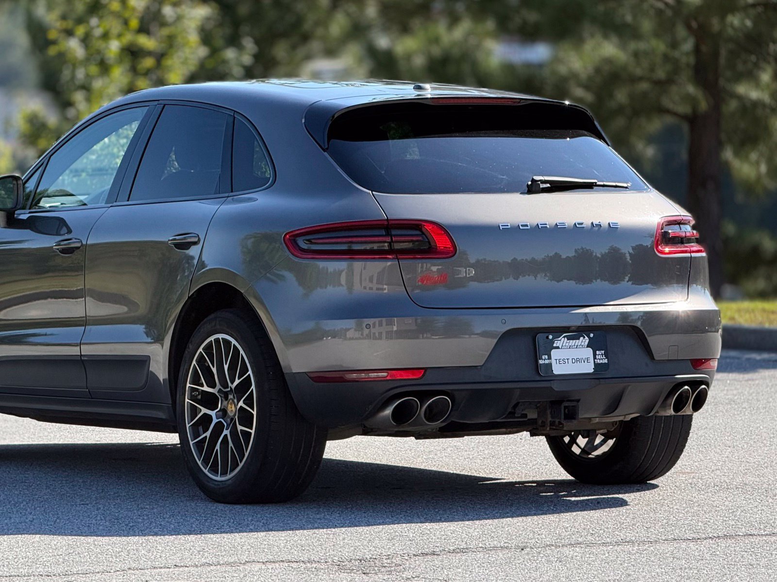 Used 2015 Porsche Macan S AWD/4WD image 46