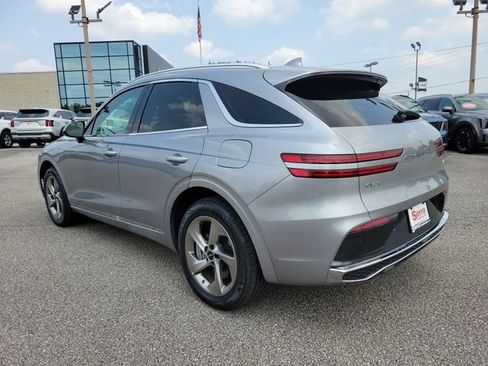 Used 2026 Genesis GV70 2.5T AWD/4WD image 3