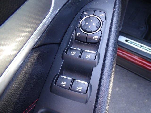 Used 2016 Ford Explorer Sport w/ Equipment Group 401A AWD/4WD image 10