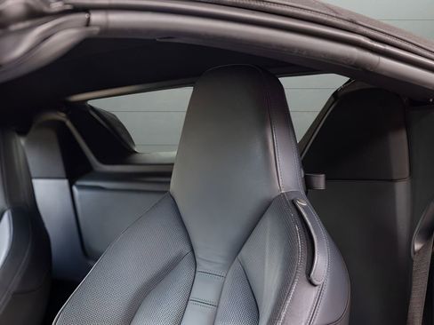 Used 2019 BMW i8 Roadster AWD/4WD image 39