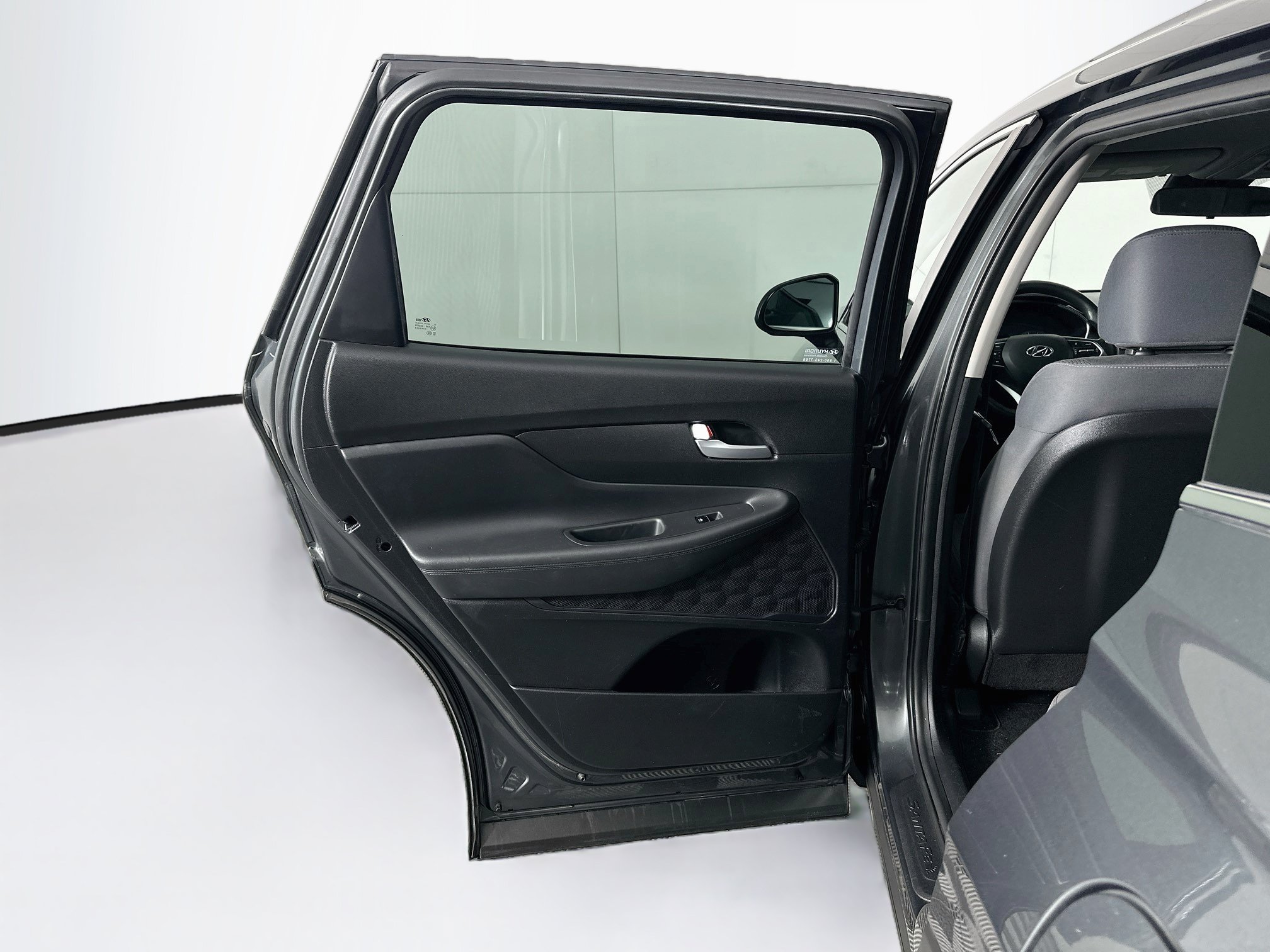 Used 2020 Hyundai Santa Fe SE w/ Cargo Package FWD image 25