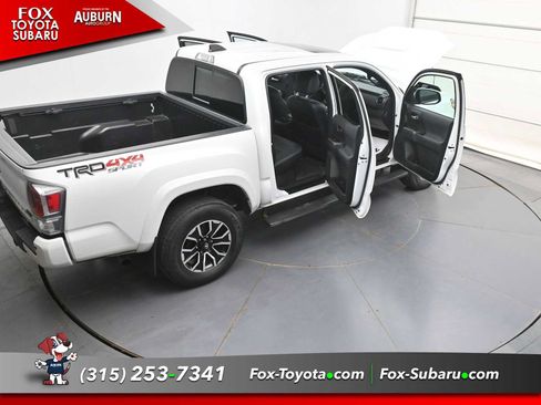 Used 2023 Toyota Tacoma TRD Sport w/ TRD Premium Sport Package AWD/4WD image 36