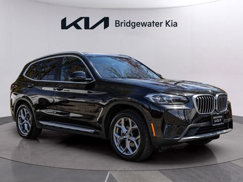 Used 2023 BMW X3 xDrive30i w/ Premium Package AWD/4WD image 1