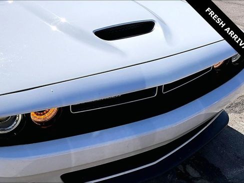 Used 2019 Dodge Challenger R/T image 30