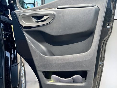 Used 2022 Mercedes-Benz Sprinter 3500 image 43