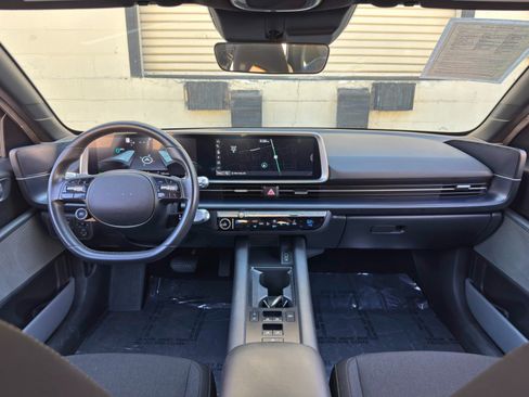 Used 2023 Hyundai Ioniq 6 SE AWD/4WD image 11