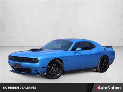 Used 2019 Dodge Challenger R/T Scat Pack w/ Shaker Package RWD image 1
