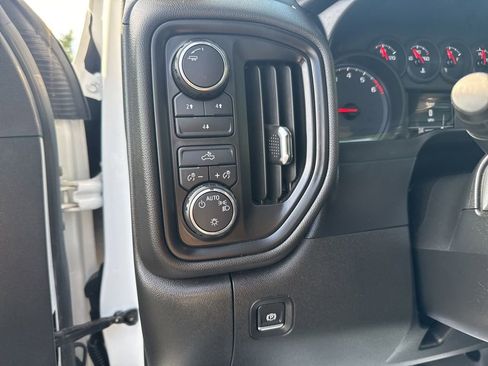 Used 2020 Chevrolet Silverado 2500 W/T w/ WT Convenience Package AWD/4WD image 18