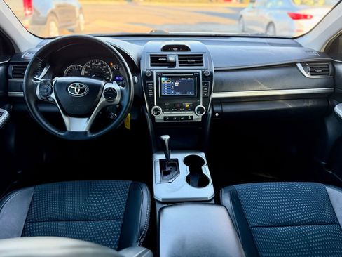 Used 2012 Toyota Camry SE image 13