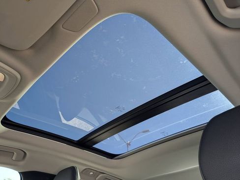 Certified 2023 Volvo S60 B5 Plus w/ Climate Package image 26