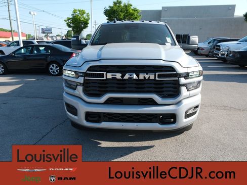 New 2026 RAM 3500 Big Horn AWD/4WD image 13