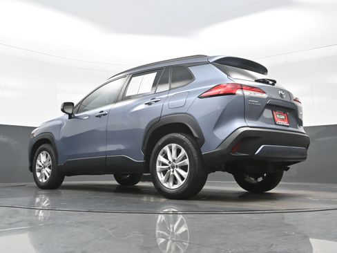 Used 2022 Toyota Corolla Cross LE FWD image 29