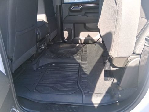 Used 2026 GMC Sierra 1500 SLE AWD/4WD image 19