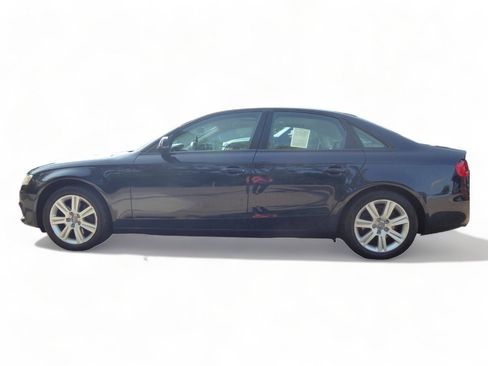 Used 2010 Audi A4 2.0T Premium image 5