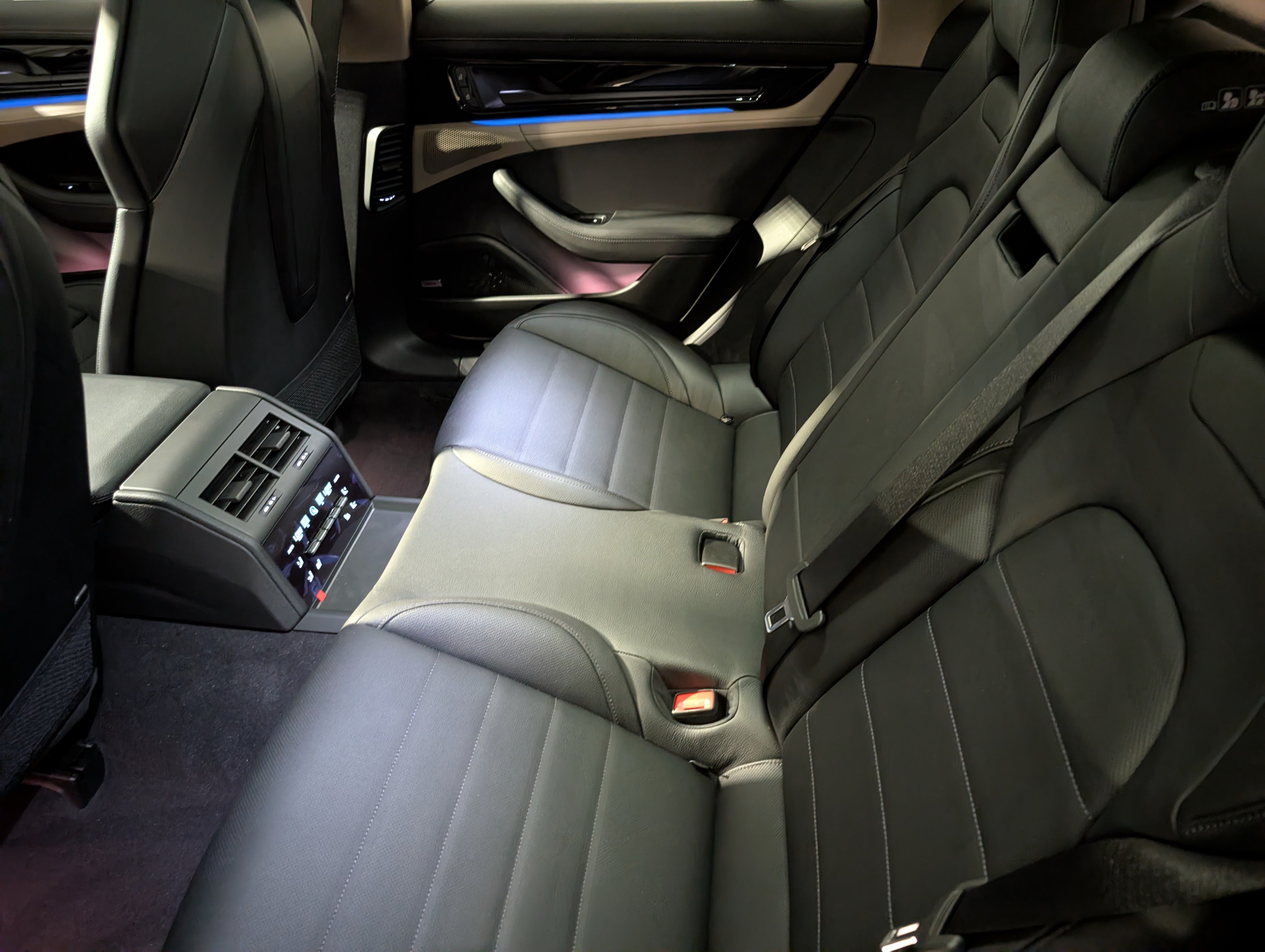 New 2026 Porsche Panamera 4 AWD/4WD image 23