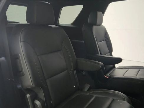 Used 2022 Chevrolet Traverse LT AWD/4WD image 54
