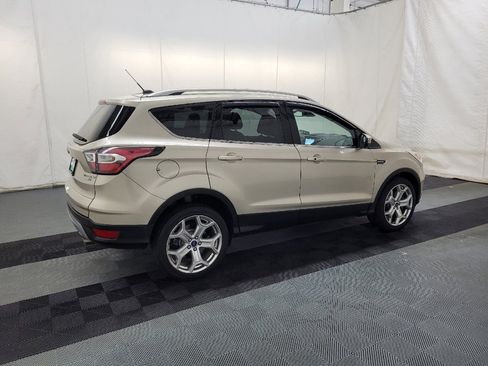 Used 2017 Ford Escape Titanium w/ Equipment Group 301A AWD/4WD image 10