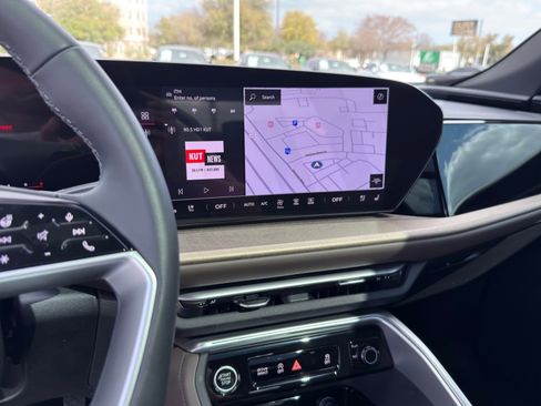 Used 2025 Audi Q5 Premium Plus w/ Premium Plus image 15