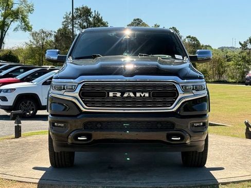 Used 2023 RAM 1500 Limited image 2