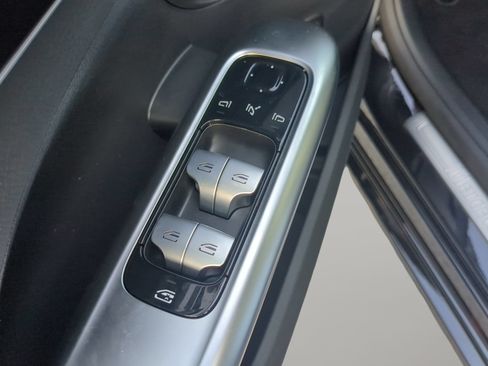 Used 2026 Mercedes-Benz C 300 Sedan image 55