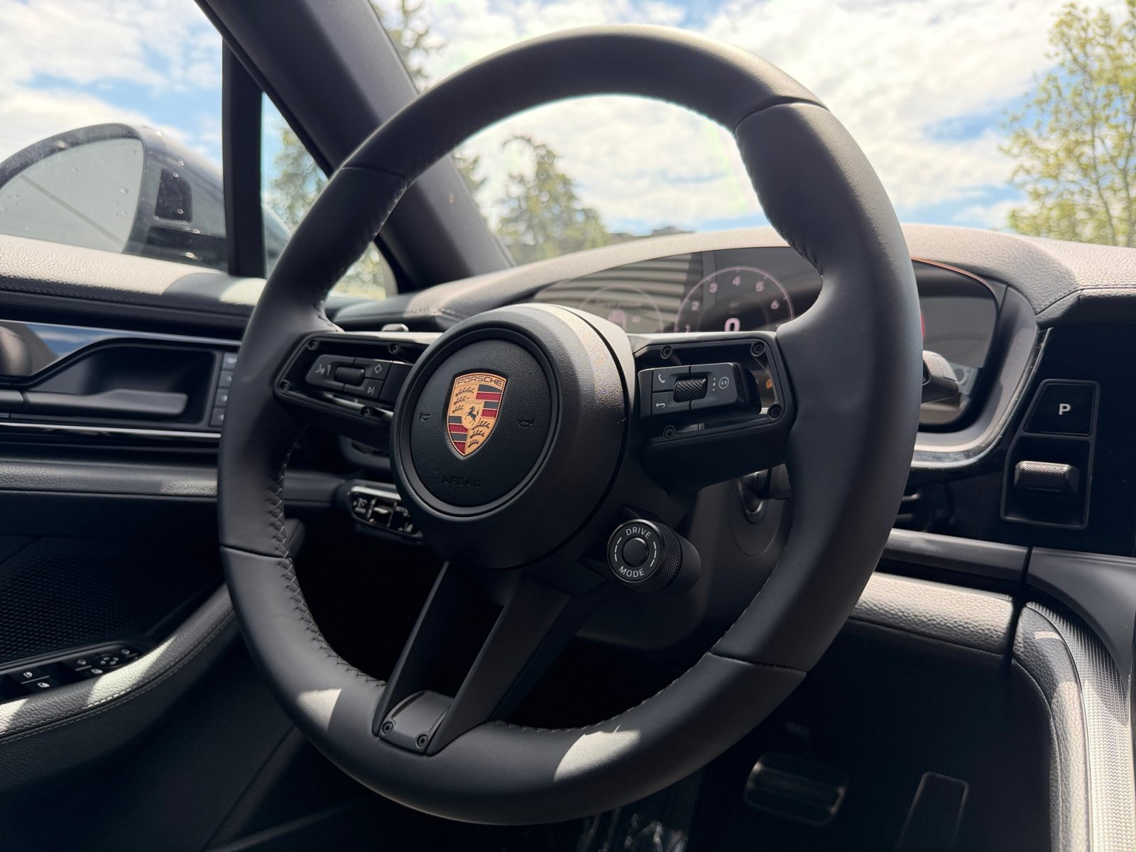 New 2026 Porsche Panamera 4 AWD/4WD image 21