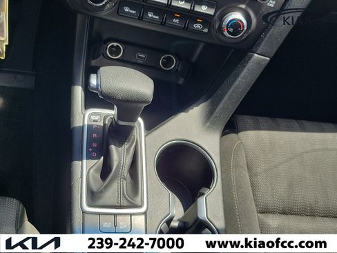 Used 2020 Kia Sportage LX FWD image 20