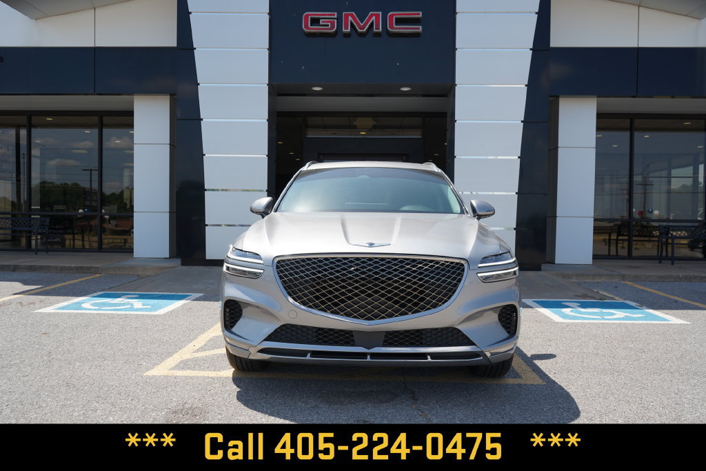 Used 2023 Genesis GV70 2.5T w/ Select Package AWD/4WD image 3