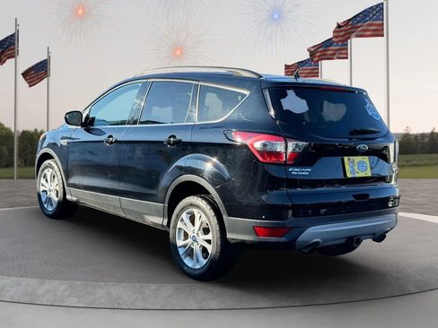 Used 2018 Ford Escape SEL image 5