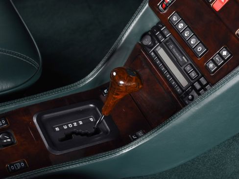 Used 1995 Mercedes-Benz E 320 Convertible image 20