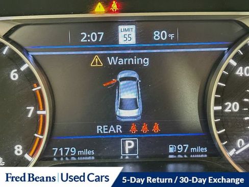 Used 2023 Nissan Altima 2.5 SV w/ SV Premium Package FWD image 17