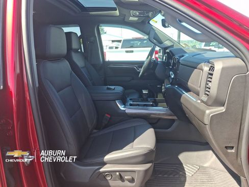 Certified 2024 Chevrolet Silverado 1500 LTZ AWD/4WD image 24