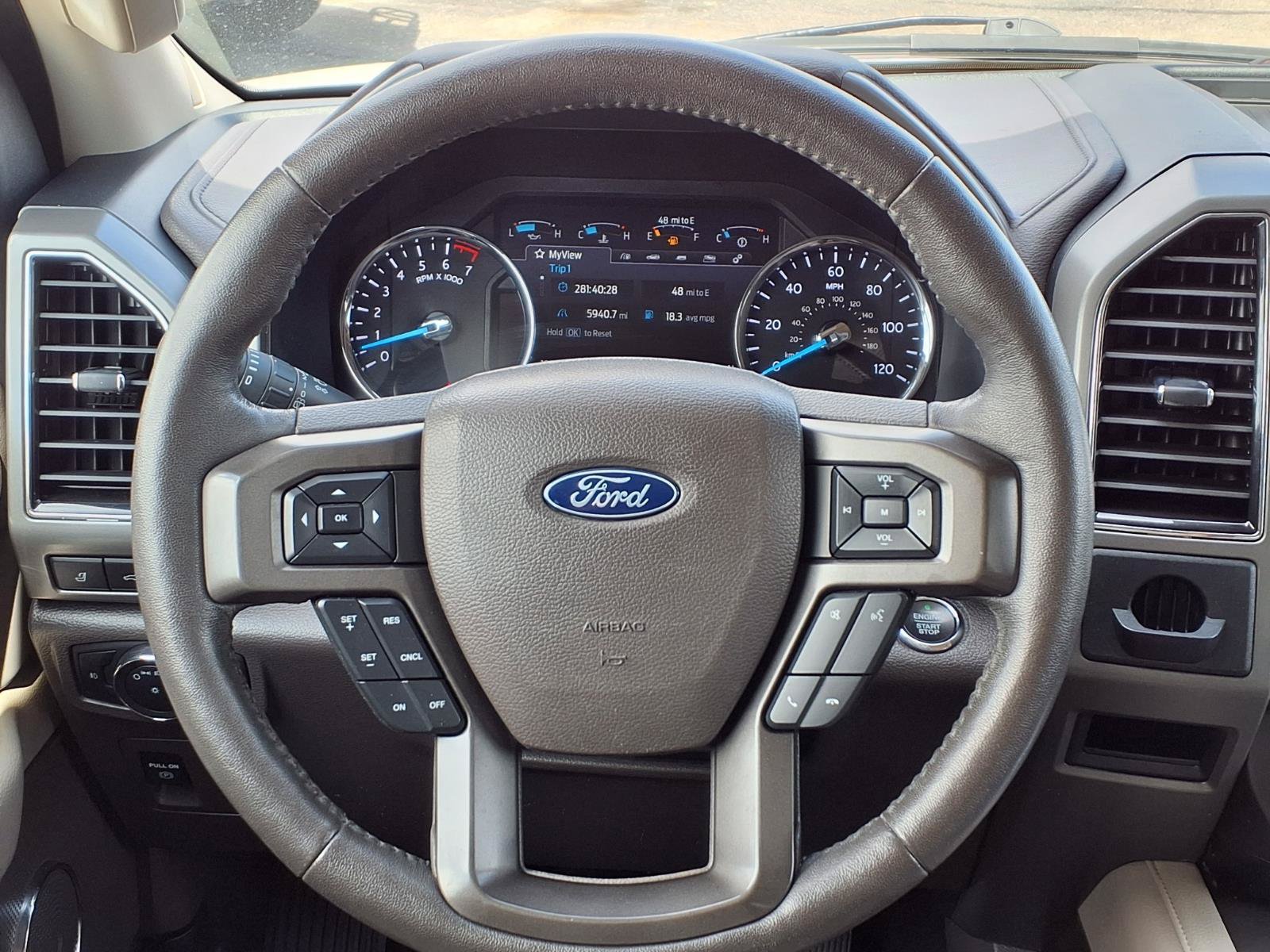 Used 2020 Ford Expedition Max XLT w/ Equipment Group 202A RWD image 22