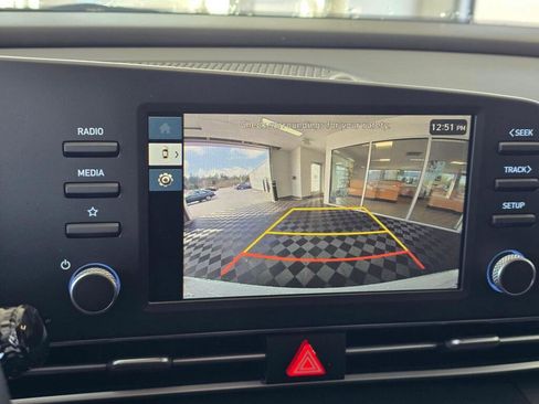 New 2026 Hyundai Elantra Hybrid FWD image 27