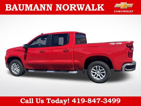 Used 2022 Chevrolet Silverado 1500 LT AWD/4WD image 10