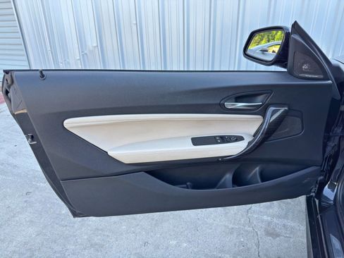 Used 2016 BMW M235i Coupe image 37