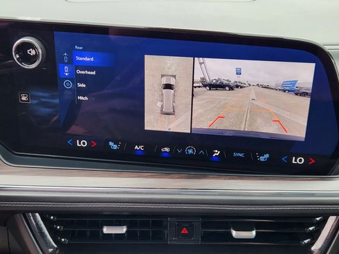 Certified 2025 Chevrolet Tahoe LT image 18