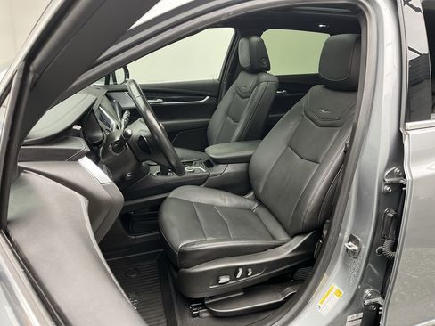 Certified 2024 Cadillac XT5 Premium Luxury image 11