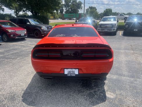 Used 2020 Dodge Challenger R/T Scat Pack RWD image 6