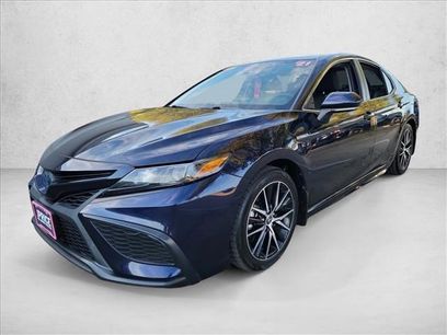 Used 2021 Toyota Camry SE