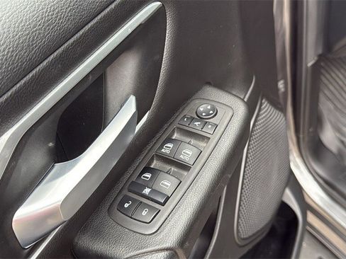 Used 2022 RAM 1500 Lone Star image 9