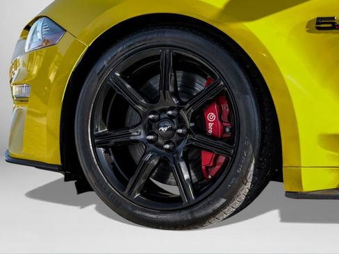 Used 2018 Ford Mustang GT w/ Black Accent Pkg image 40